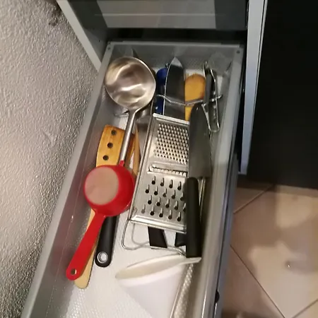 아파트 Red