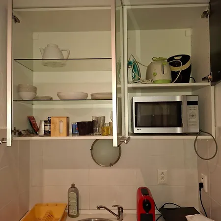 Red * براتسيلافا