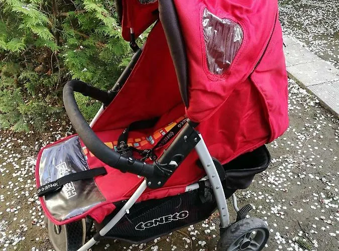 Red 아파트 브라티슬라바