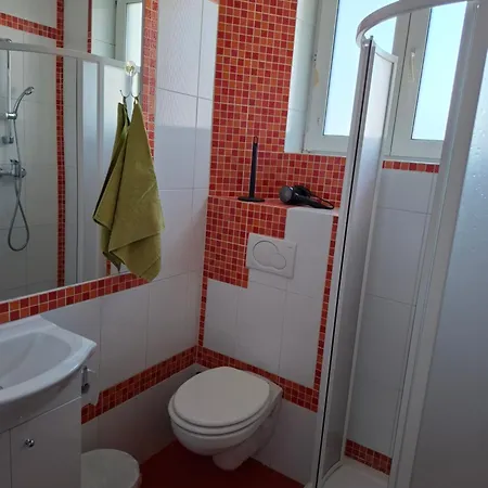 Red Apartmán *